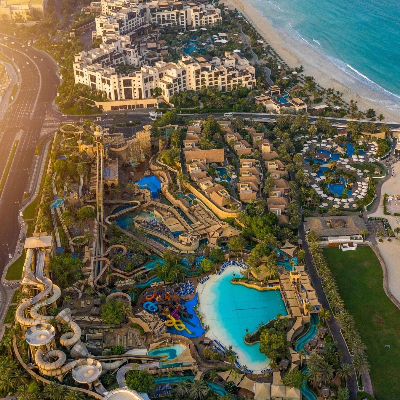 Dubai's Winter Season is Here: 12 Unmissable Attractions for Your 2025 Trip (A First-Timer's Guide)