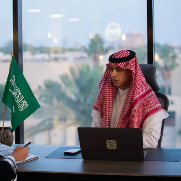 Long-Weekend Travel Destinations for Saudi Residents: Best eSIM Packages