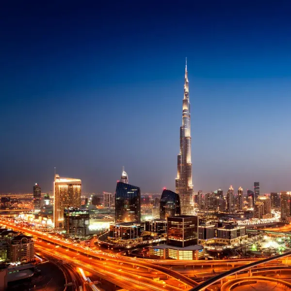 Reviewing Top Dubai eSIM Packages for Budget and Luxury Travelers