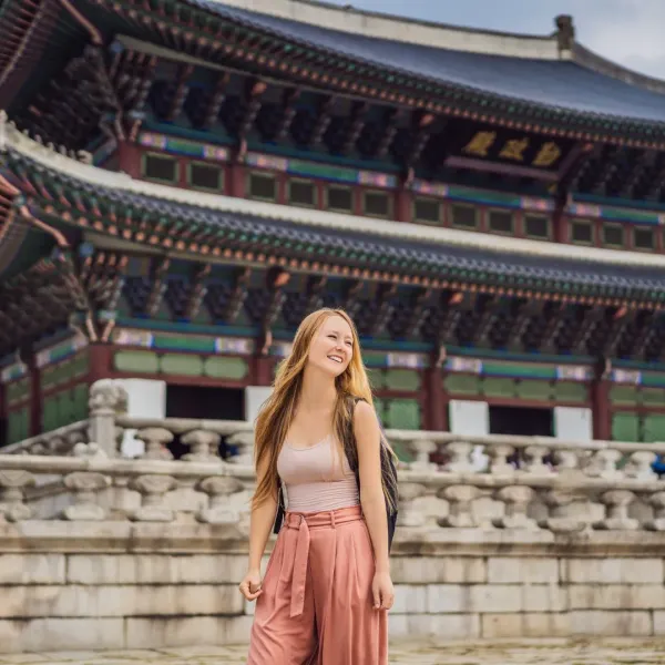 Traveling in South Korea with eSIMs: Convenience and Savings